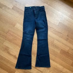 New BR High-rise Flare, size 27 Jeans